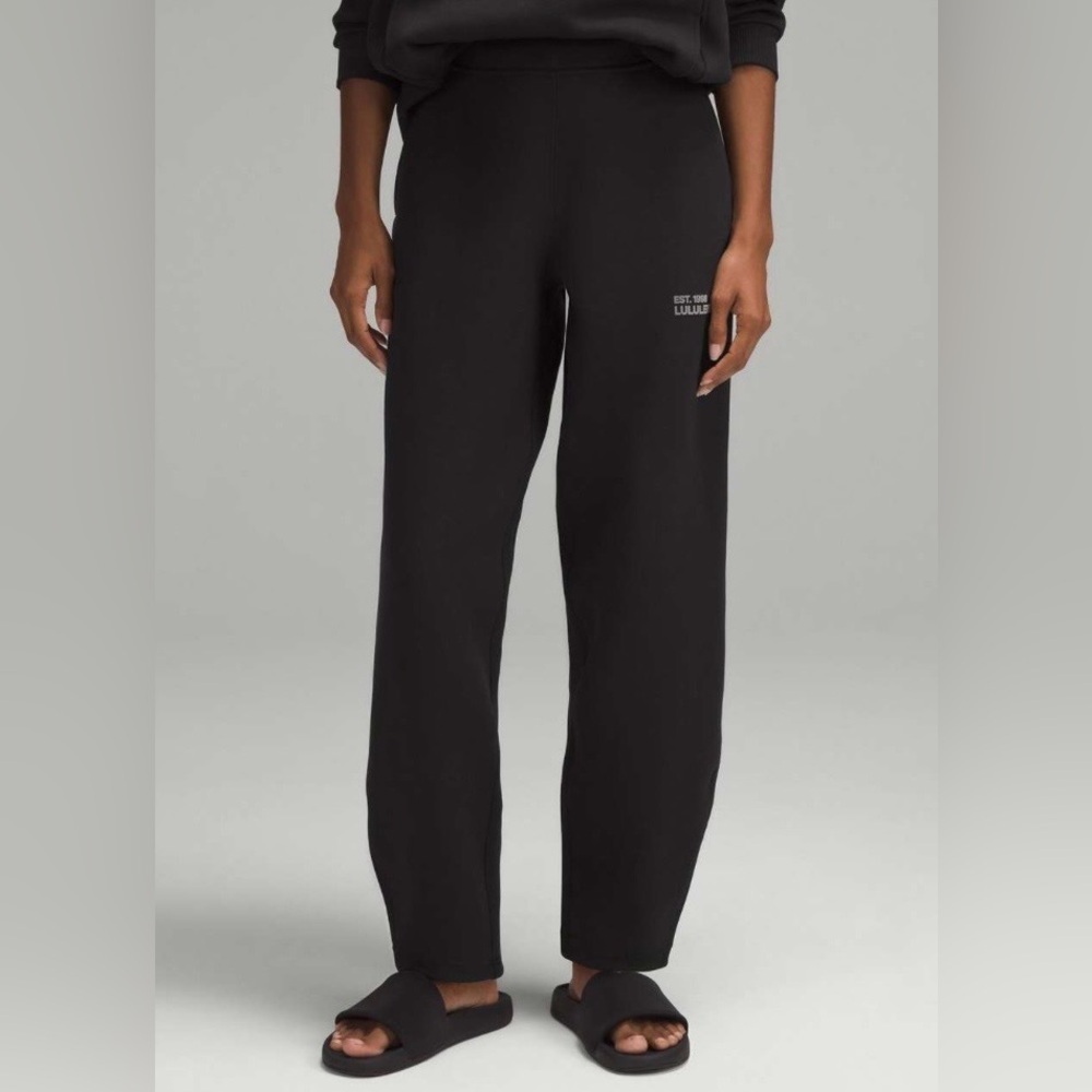 Lululemon Heavyweight Fleece Barrel Leg Sweatpants - Picture 6 of 12